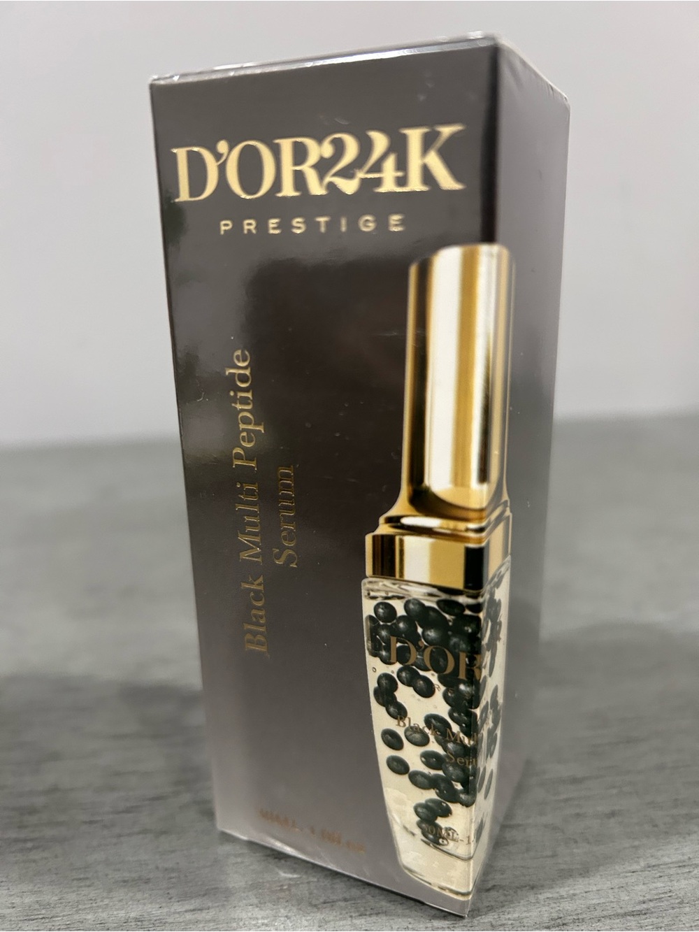 D’Or24k Black Multi-Peptide Serum